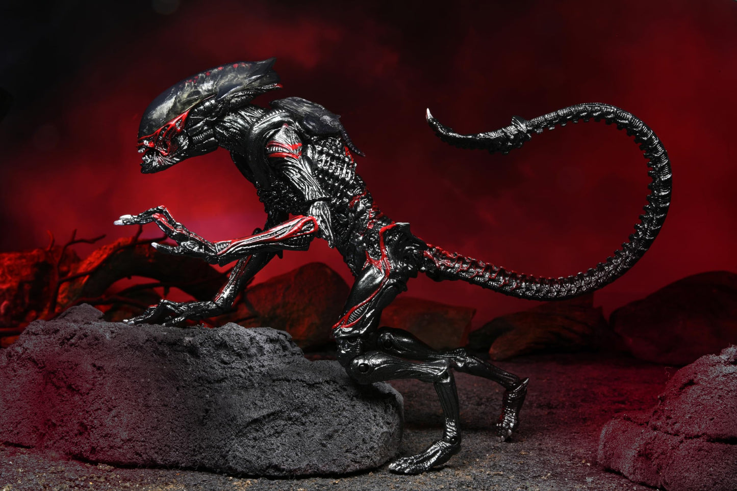 NECA - Aliens - Kenner Night Cougar - 7" Action Figure