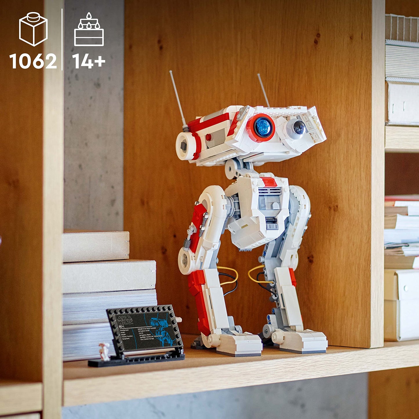 LEGO Star Wars BD-1 75335 Posable Droid Figure Model Building Kit, Room Decoration, Memorabilia Gift Idea for Teenagers from The Jedi: Survivor Video