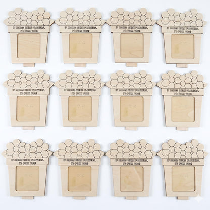 Fun Express DIY Picture Frame Kit for Kids Art - Wooden Craft Frames to Decorate for Mother's Day Crafts| Paintable Wood Photo Frames for Classroom