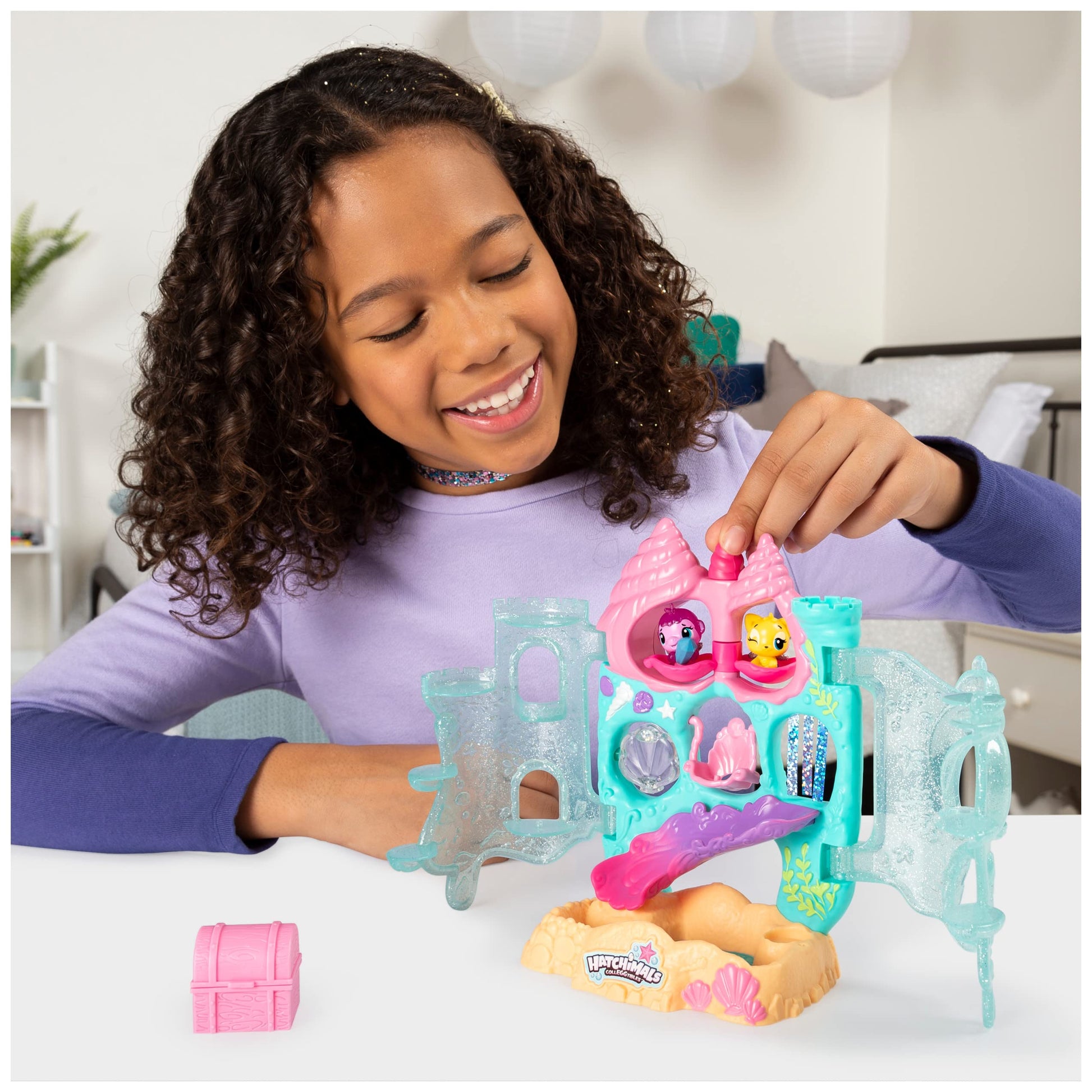Hatchimals CollEGGtibles, Coral Castle Fold Open Playset with Exclusive Mermal Character (Amazon Exclusive Set), Girl Toys, Girls Gifts for Ages 5