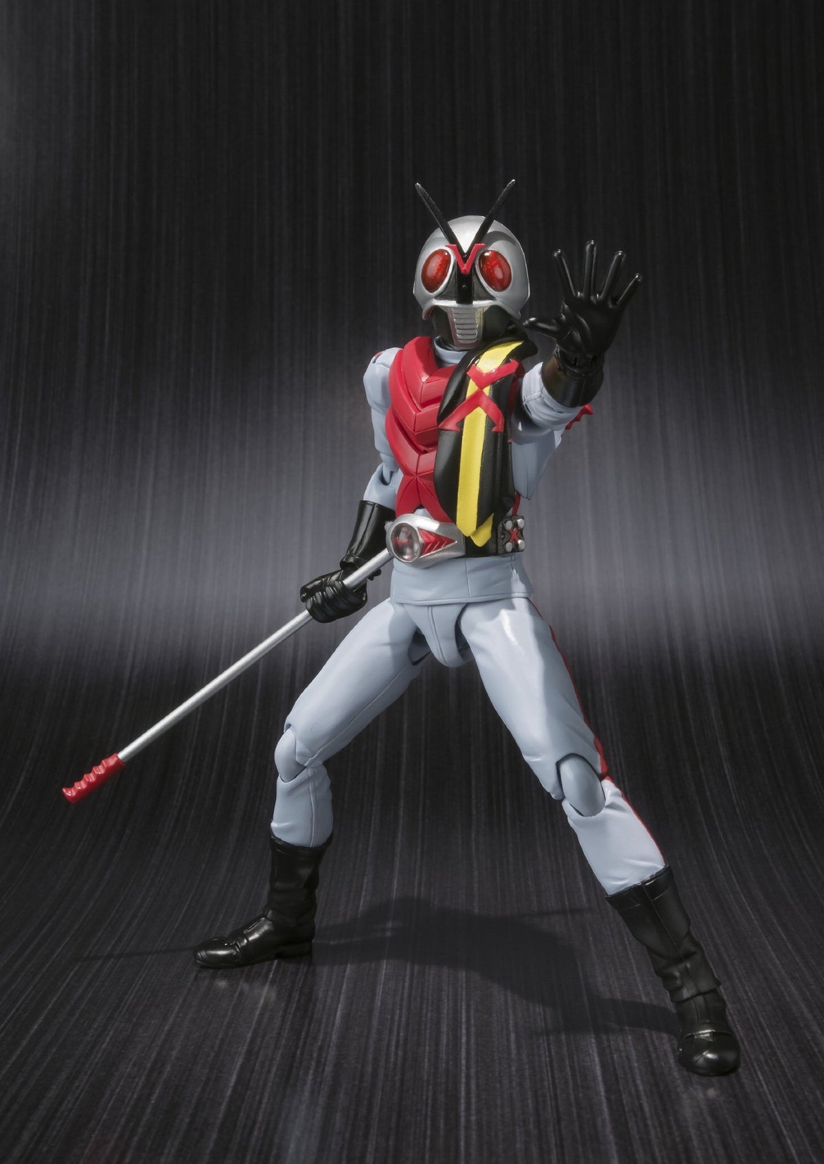 TAMASHII NATIONS Bandai S.H.Figuarts Masked Rider X Action Figure