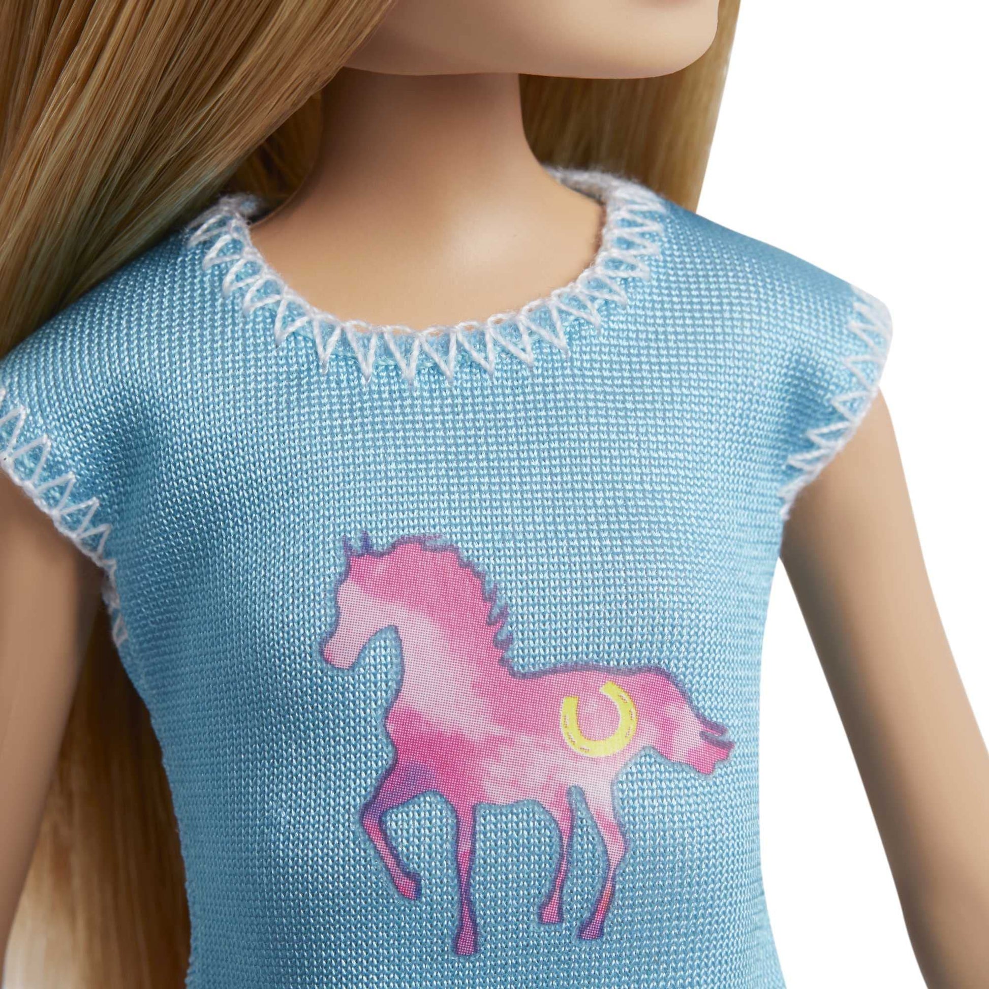 Barbie - Stacie Sisters on Horse Playset with Horse and Saddle of 2, with Riding Suits, Toy and Gift for Children 3+ Years, GXD65.