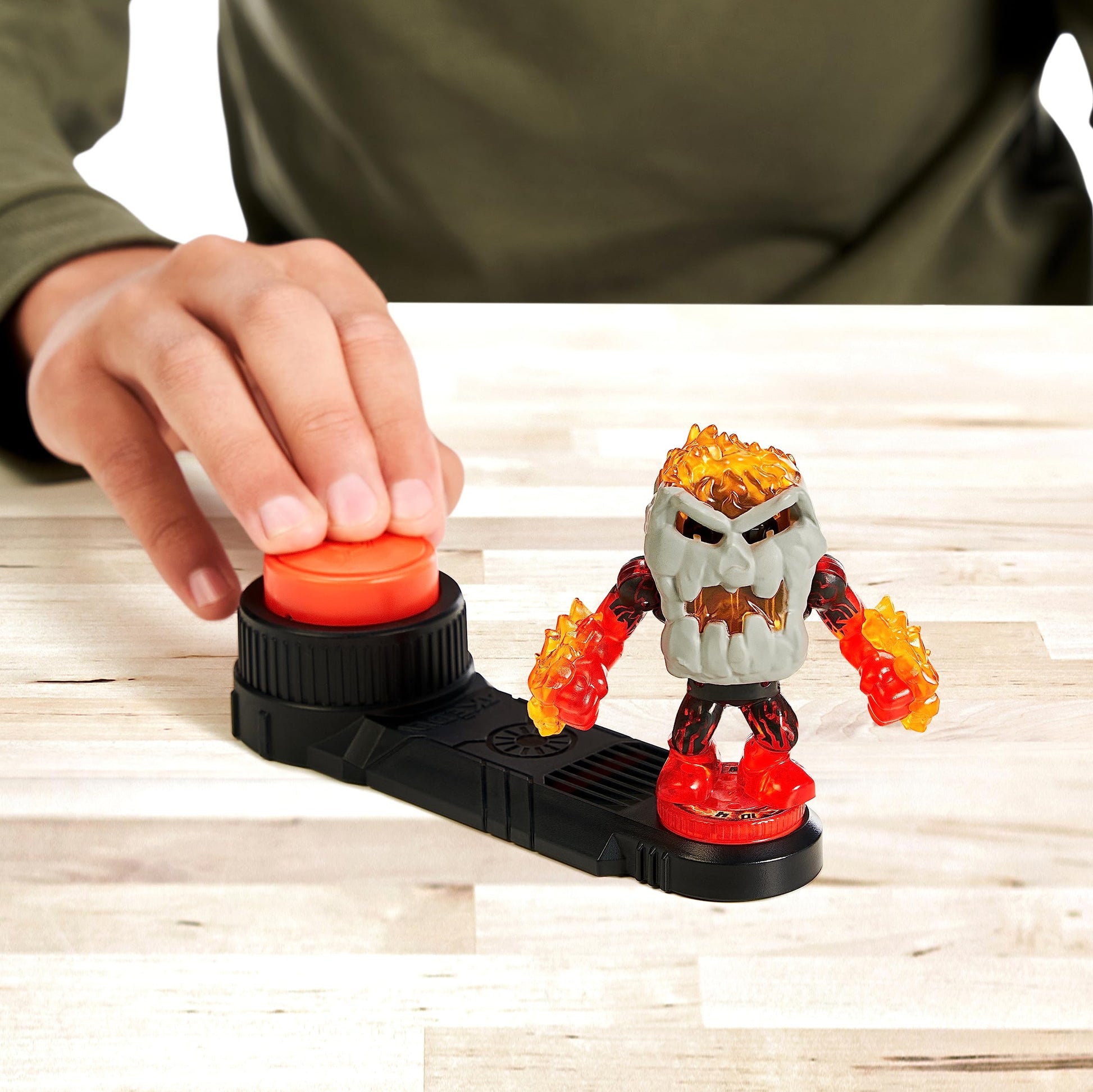 Akedo Legends of Powerstorm | Battle Giant Volcrag | Mini Battling Action Figure with Double Strike Armor | Ready, Fight, Split Strike.
