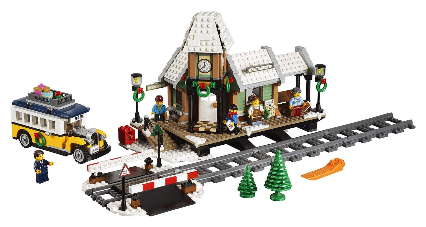 LEGO Creator Expert Winter Village Station 10259 Building Kit