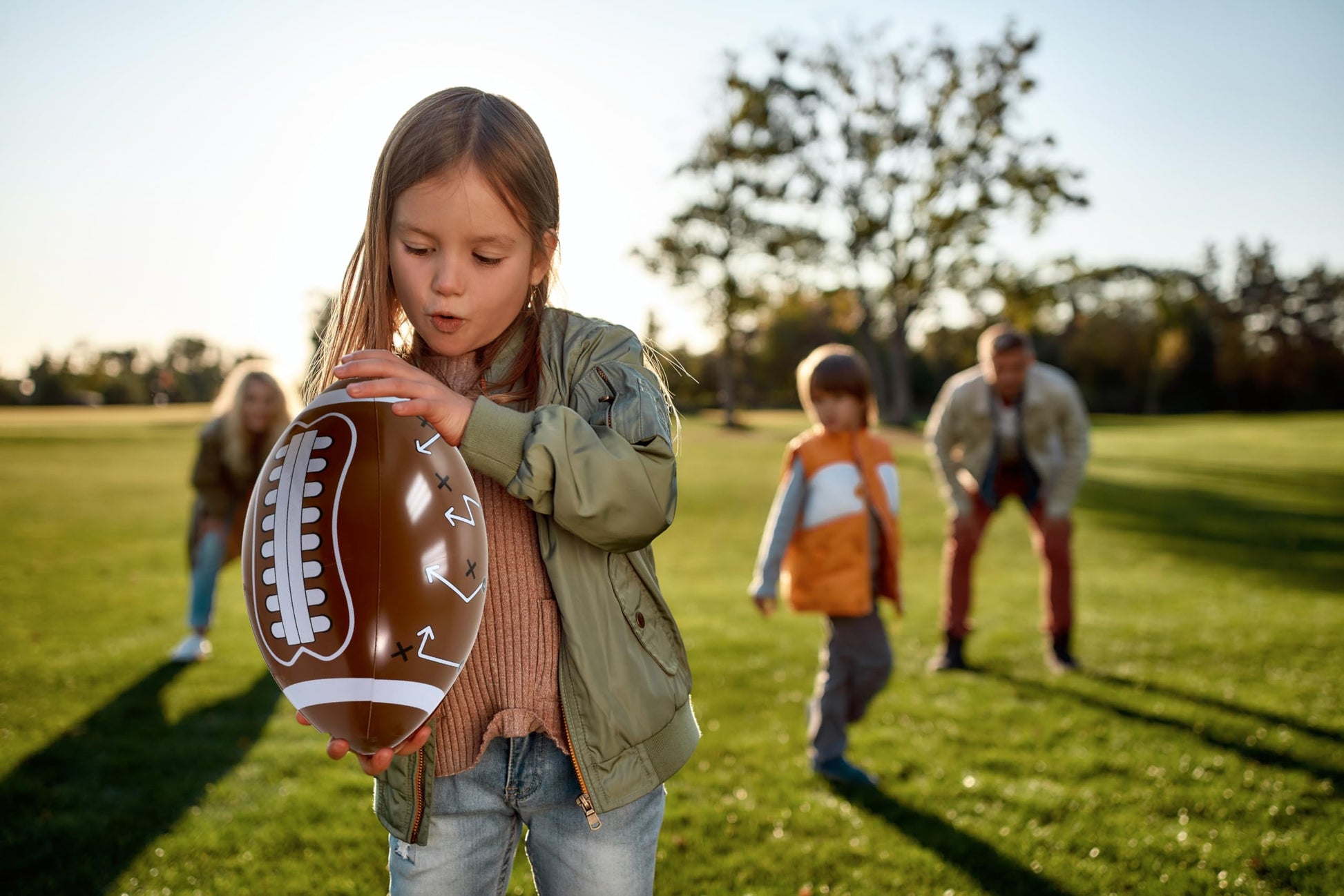GiftExpress 12pc 16" Inflatable Footballs for Gameday and Party Favor, Sport Party Decorations, Super Fun Football Games Playbook - Playcall