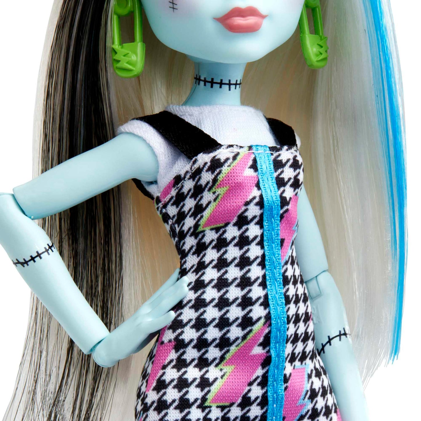 Monster High Frankie Doll Features 10+ Flexible Joints for Girls Ages 4 and Up