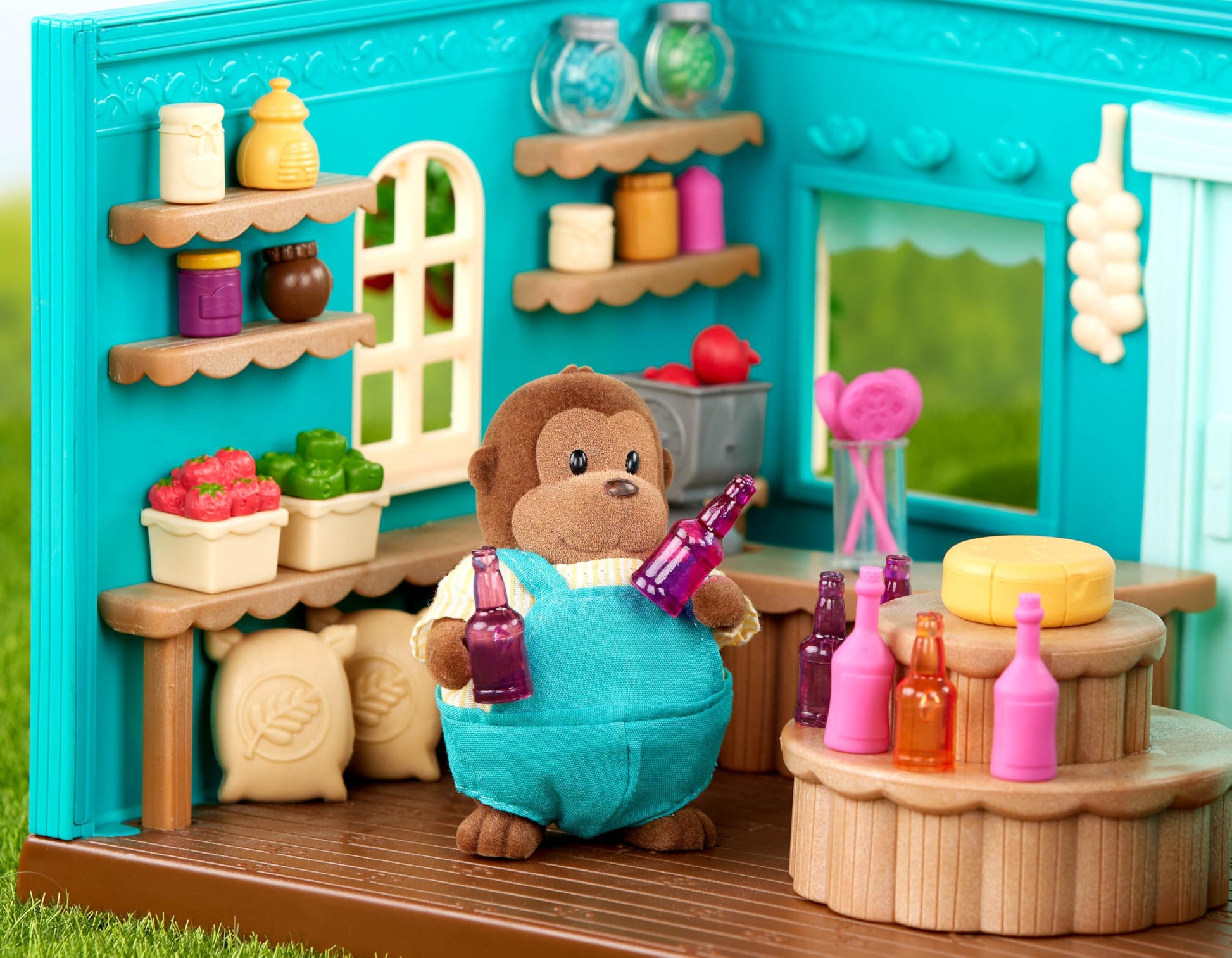 Li'l Woodzeez O'Funnigan Monkey Family, 4 Posable Figures Set, Playsets