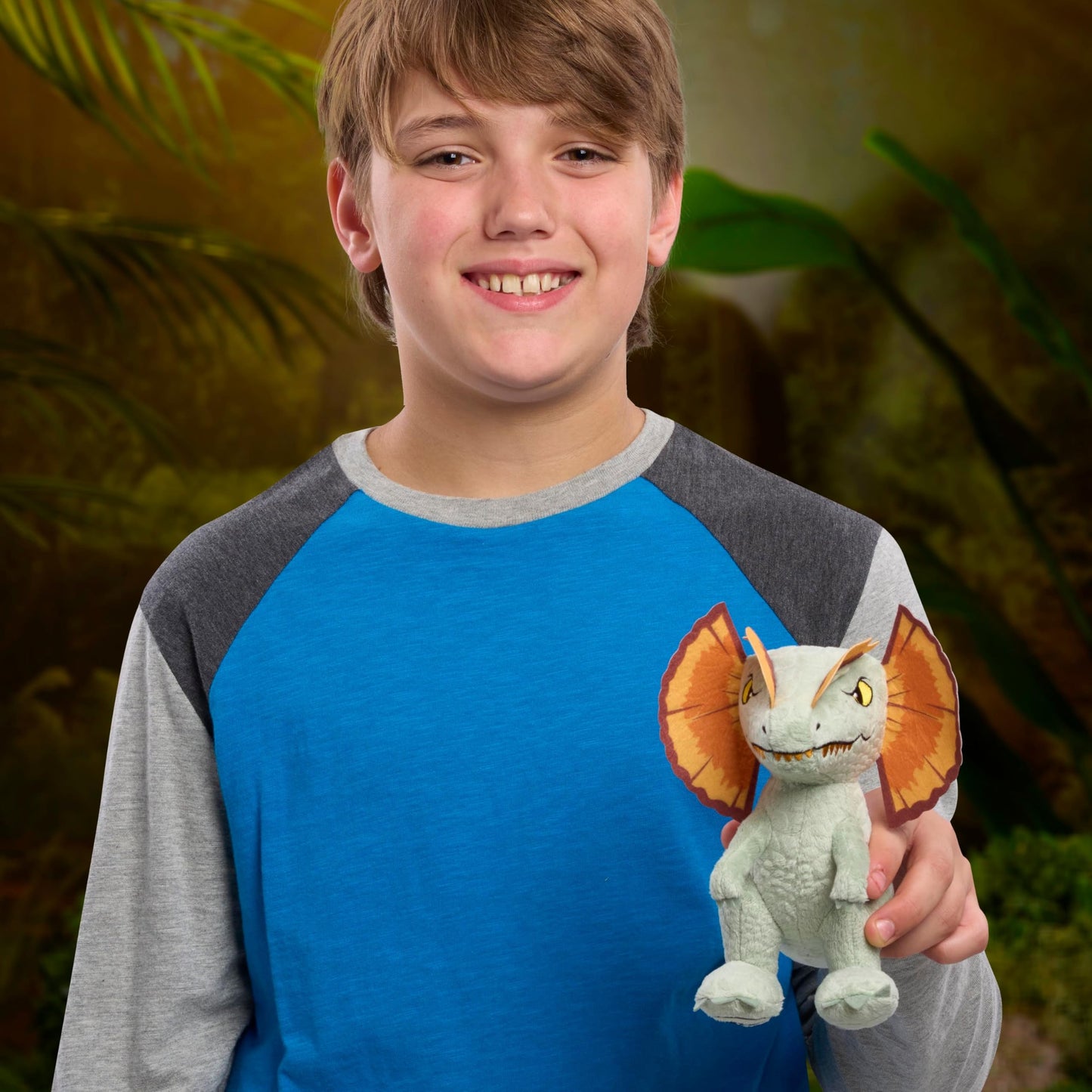 JURASSIC WORLD Dinosaurs Plush Dilophosaurus Stuffed Animals, Kids Toys for Ages 3 Up by Just Play