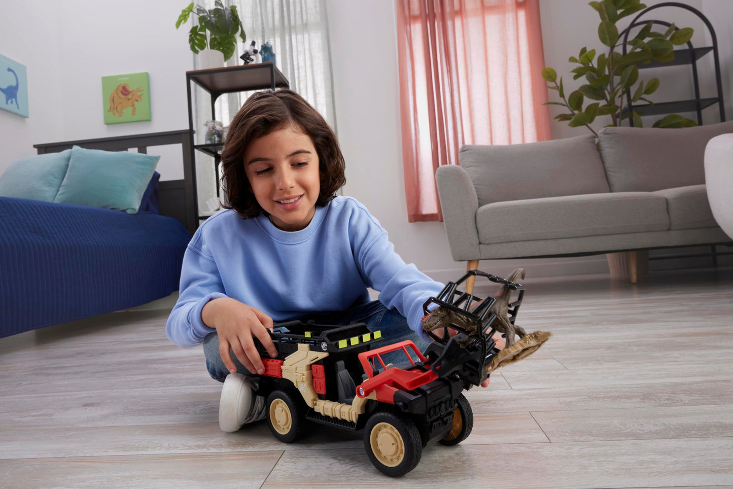 Matchbox RC Jurassic World Toy Truck, Remote-Control Battery-Operated Vehicle with Dinosaur Figure, Dino Catcher RC & Capture Cage for Transport