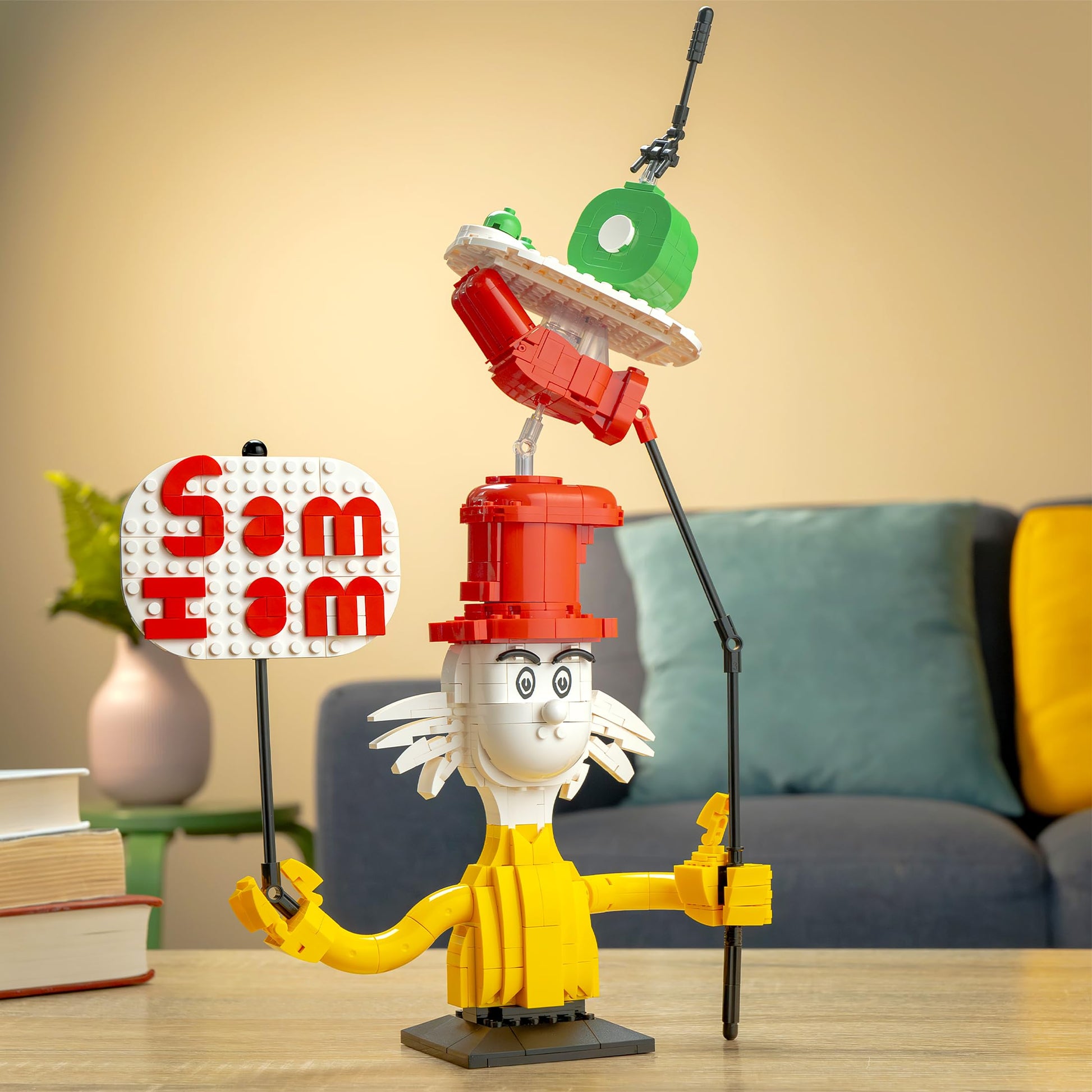 Brickcraft Officially Licensed Dr. Seuss Sam I Am Green Eggs and Ham Building Set with Sign, 637 Pieces, Multicolor Brick Toy for Kids and Adults