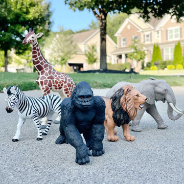 Safari Ltd. African Animals Toy Set - Realistc Figurines of Lion, Zebra, African Elephant, Giraffe, and Gorilla - Play Set for Boys, Girls & Kids 3+