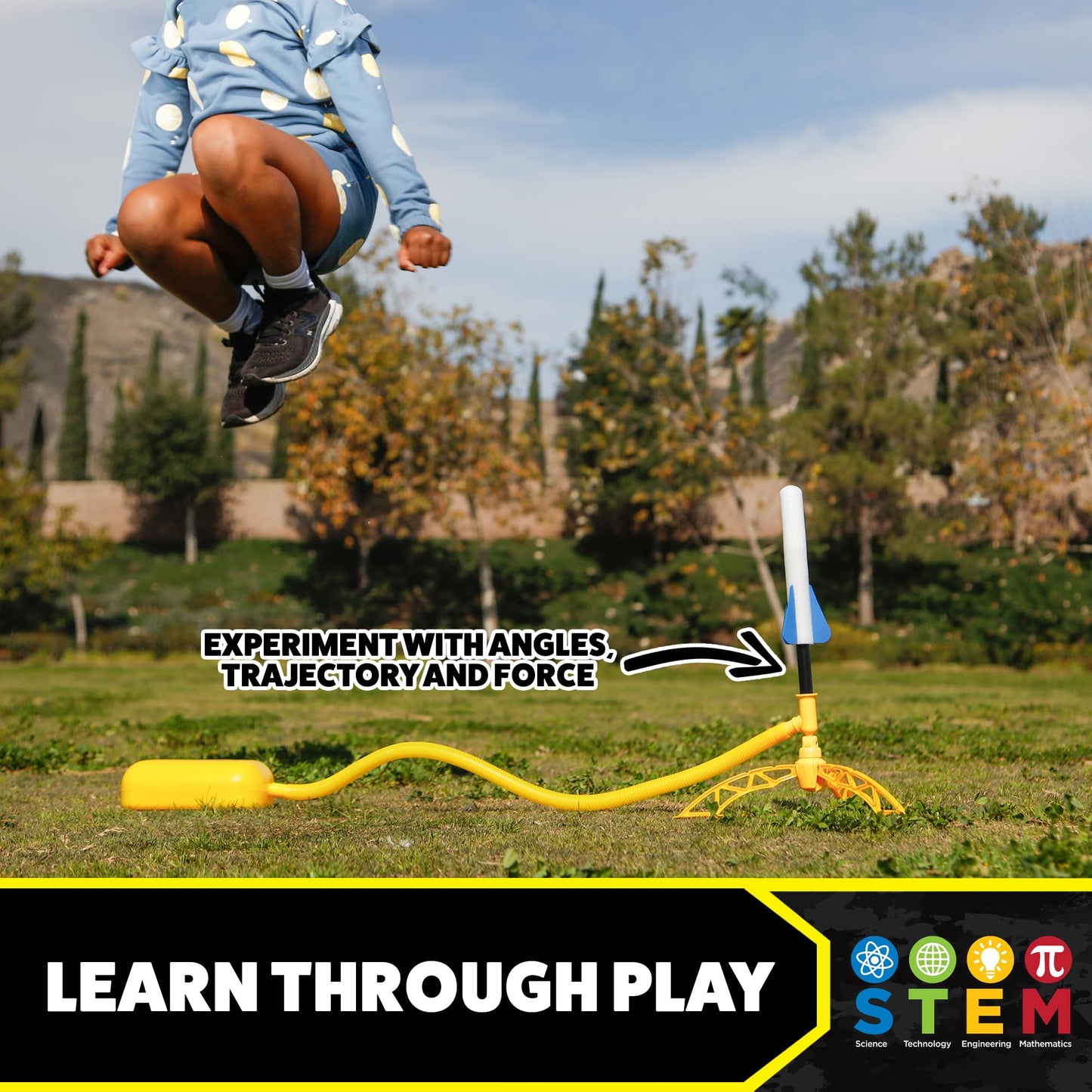 Stomp Rocket Jr Glow Rocket Launcher for Kids, 4 Rockets - Glow in The Dark