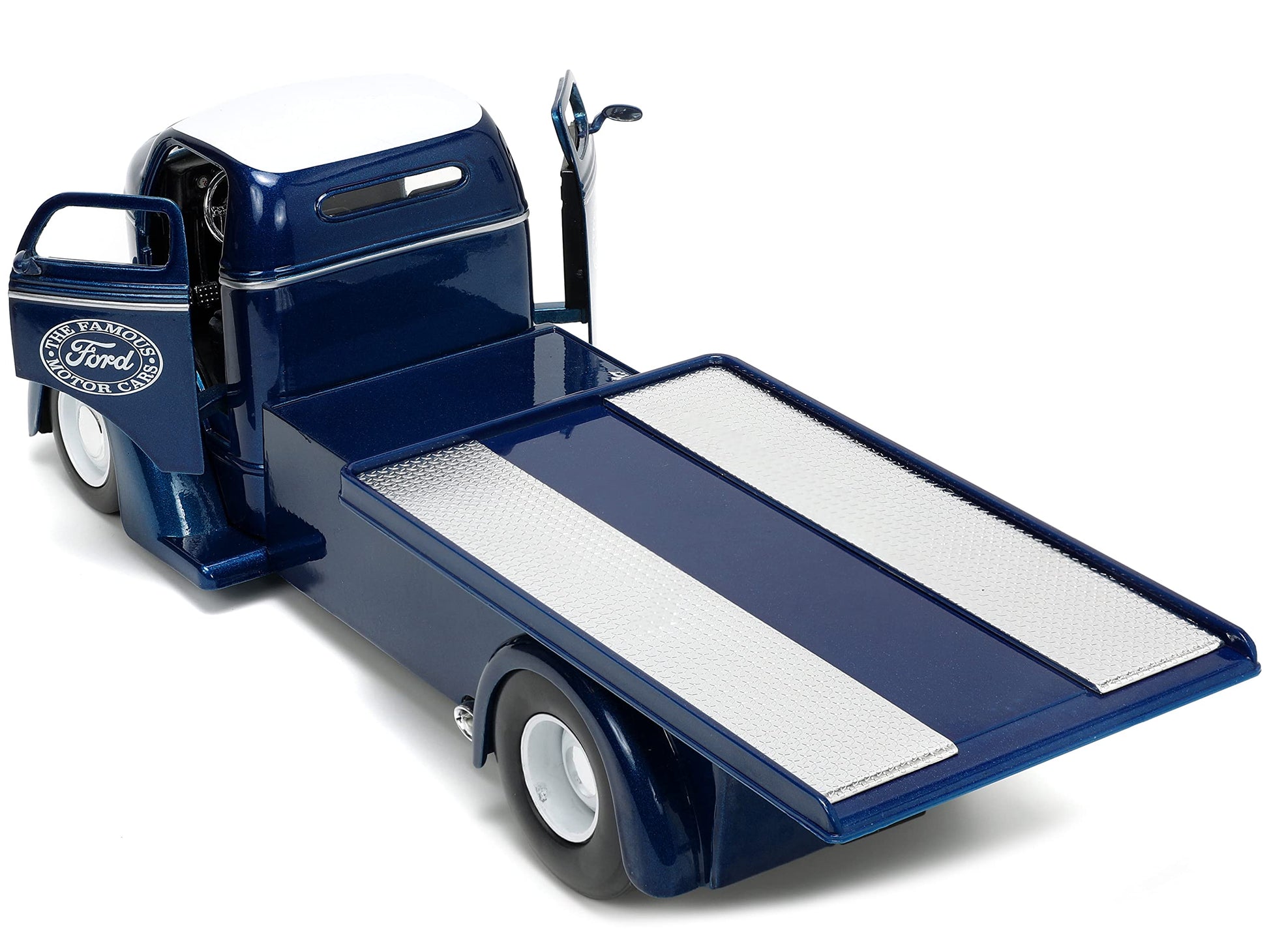 Jada Toys Just Trucks 1:24 1947 Ford COE Flatbed Die-cast Car Dark Blue/White with Tire Rack, Toys for Kids and Adults