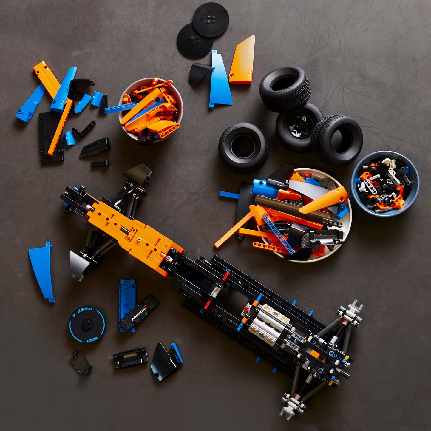 LEGO 42141 Technic McLaren Formula 1 2022 Replica Race Car Model Building Kit, F1 Motor Sport Set Birthday Gift Idea for Adults, Men, Women, Him, Her,