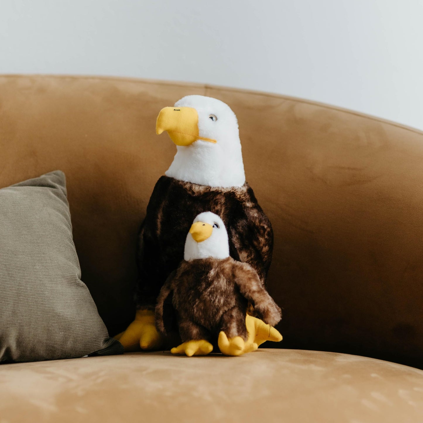 The Petting Zoo Bald Eagle Stuffed Animal Plushie, Gifts for Kids, Wild Onez Babiez Zoo Animals, Eagle Plush Toy 6 inches