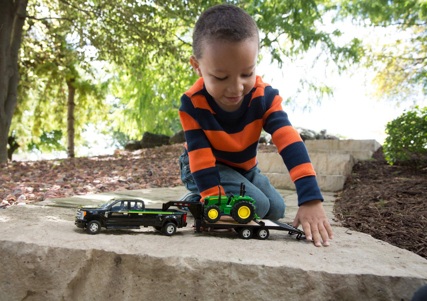 ERTL Ford F350 Pickup and Tractor Toy Set - 1:32 Scale - Includes John Deere Tractor Toy, Ford F350 Pickup Truck Toy and Gooseneck Trailer - 17.25 x