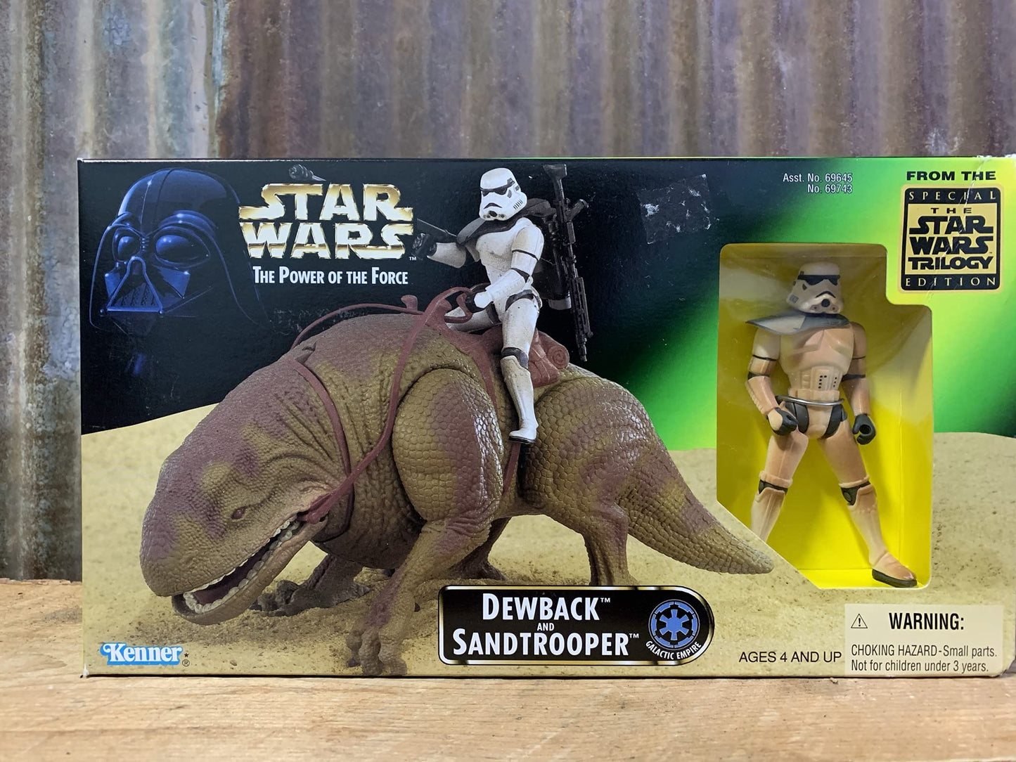 Star Wars 1997 The Power of the Force Action Figures Playset - Dewback and Exclusive Sandtrooper Figure with Battle Lance, Blaster Rifle and Backpack