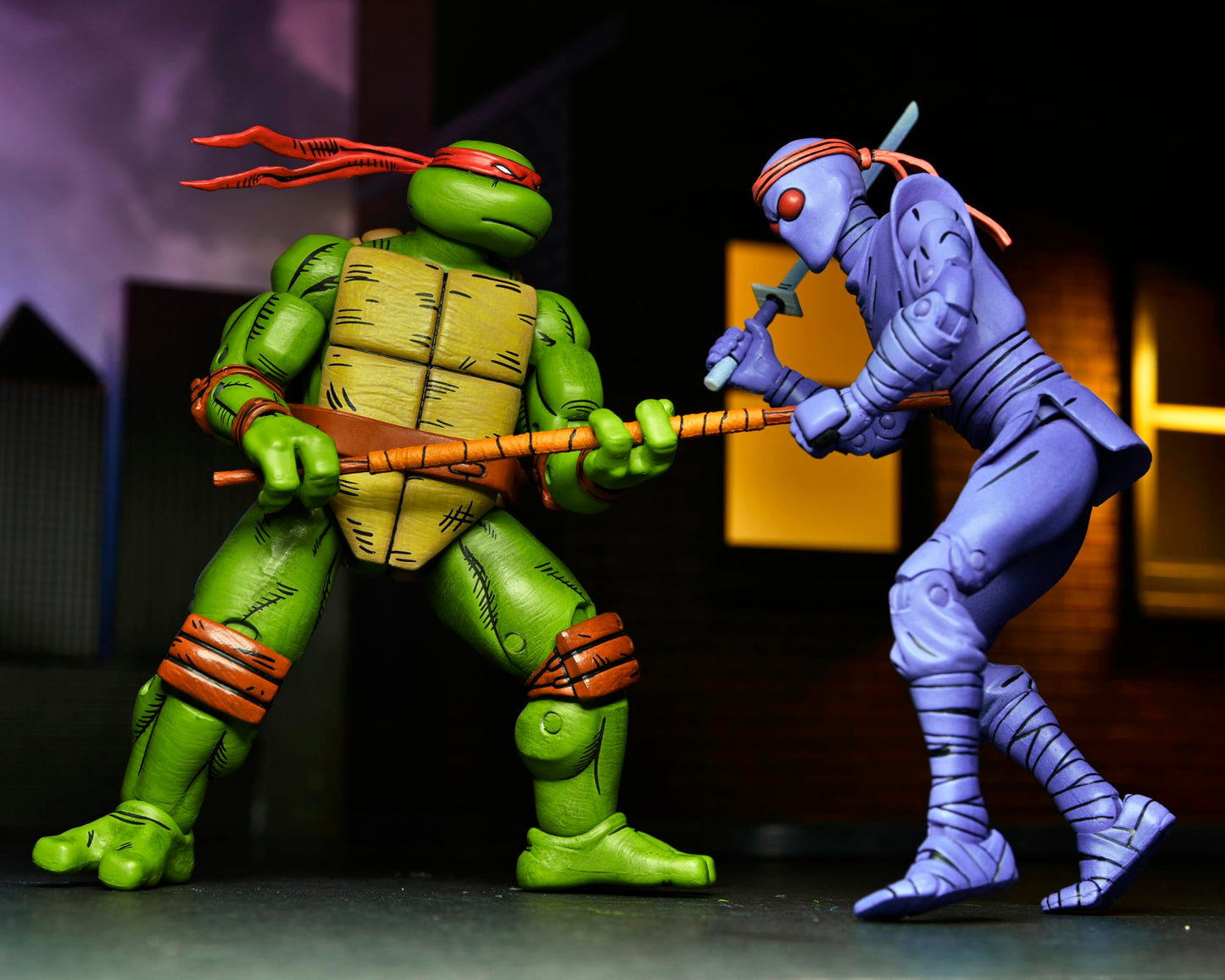 NECA - Teenage Mutant Ninja Turtles (Mirage Comics) - 7" Scale Action Figures - Donatello
