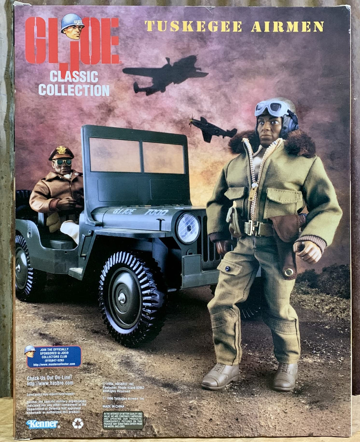 G.I. Joe - 1996 - Classic Collection - WW II Forces Collection - Tuskegee Bomber Pilot - 12 Inch Action Figure - w/ Accessories - RARE - Out of