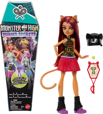 Monster High Buried Secrets Dolls and Accessories, Courtside Fang-Out Theme with Mystery Doll and 5 Unboxing Surprises (Characters May Vary)