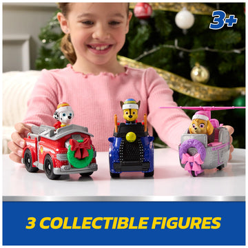 Paw Patrol Holiday Vehicle Bundle, Holiday-Themed Chase, Marshall & Skye Action Figures & Rescue Vehicles, Kids Toys for Boys & Girls Ages 3 & Up