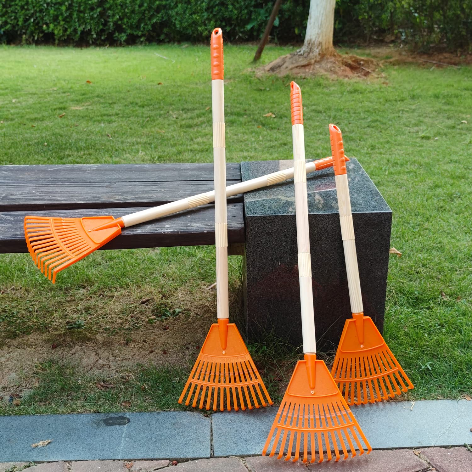 CHEERBANK 4Pcs Kid Rakes, 31" Child Size Plastic Lawn Rakes for Leaves Wooden Handle, Great Gardening Tools Gifts for Boys Girls Age 3 Year Old and Up
