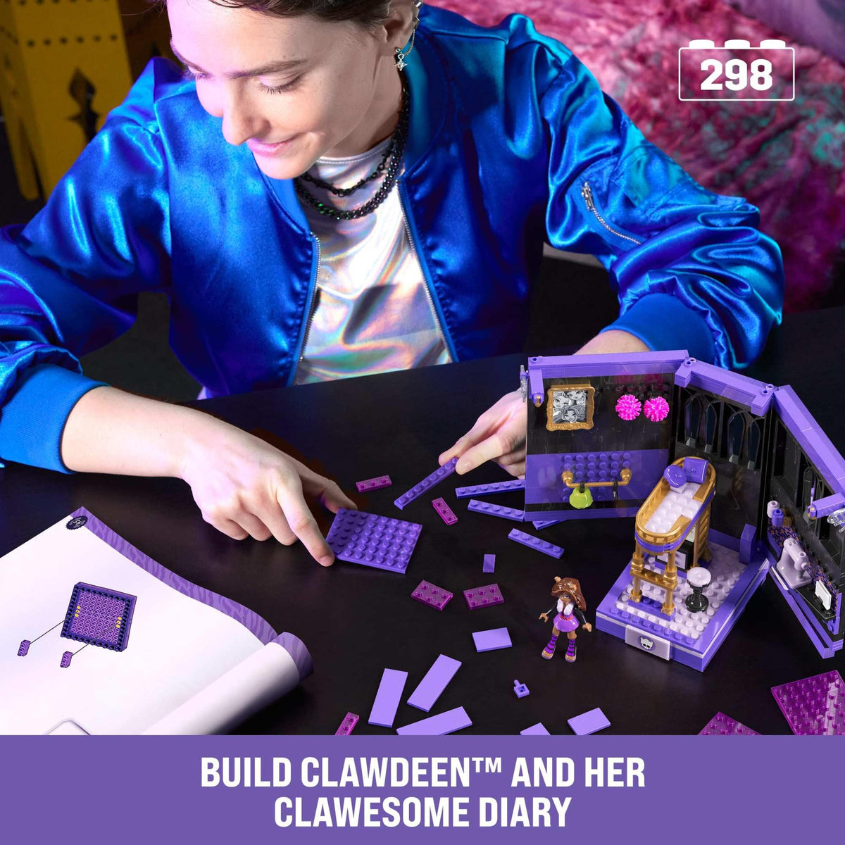 MEGA Monster High Action Figure Building Set Clawdeen's Boo-k Den with 299 Pieces, Book Nook for Collectors