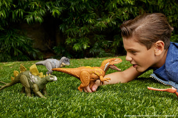 Mattel Jurassic World Wild Roar Dinosaur Toy with Sound & Attack Move, Hesperosaurus Posable Action Figure Includes Digital Play, 11 inches Long
