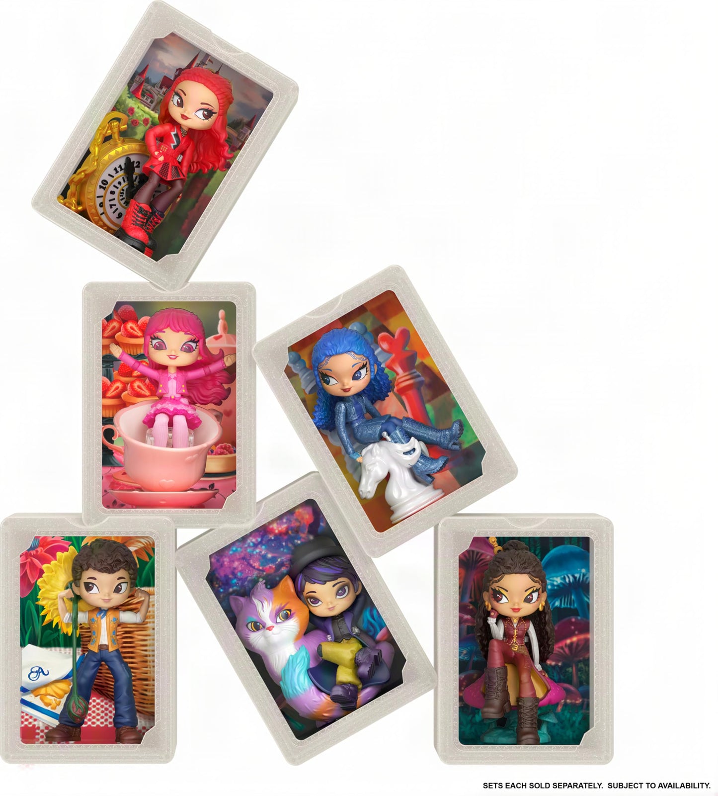 Mattel Disney Descendants: Wicked Wonderland, Stack & Reveal Toy, Stackable Surprise Small Dolls, Inspired by the Movie (Styles May Vary)