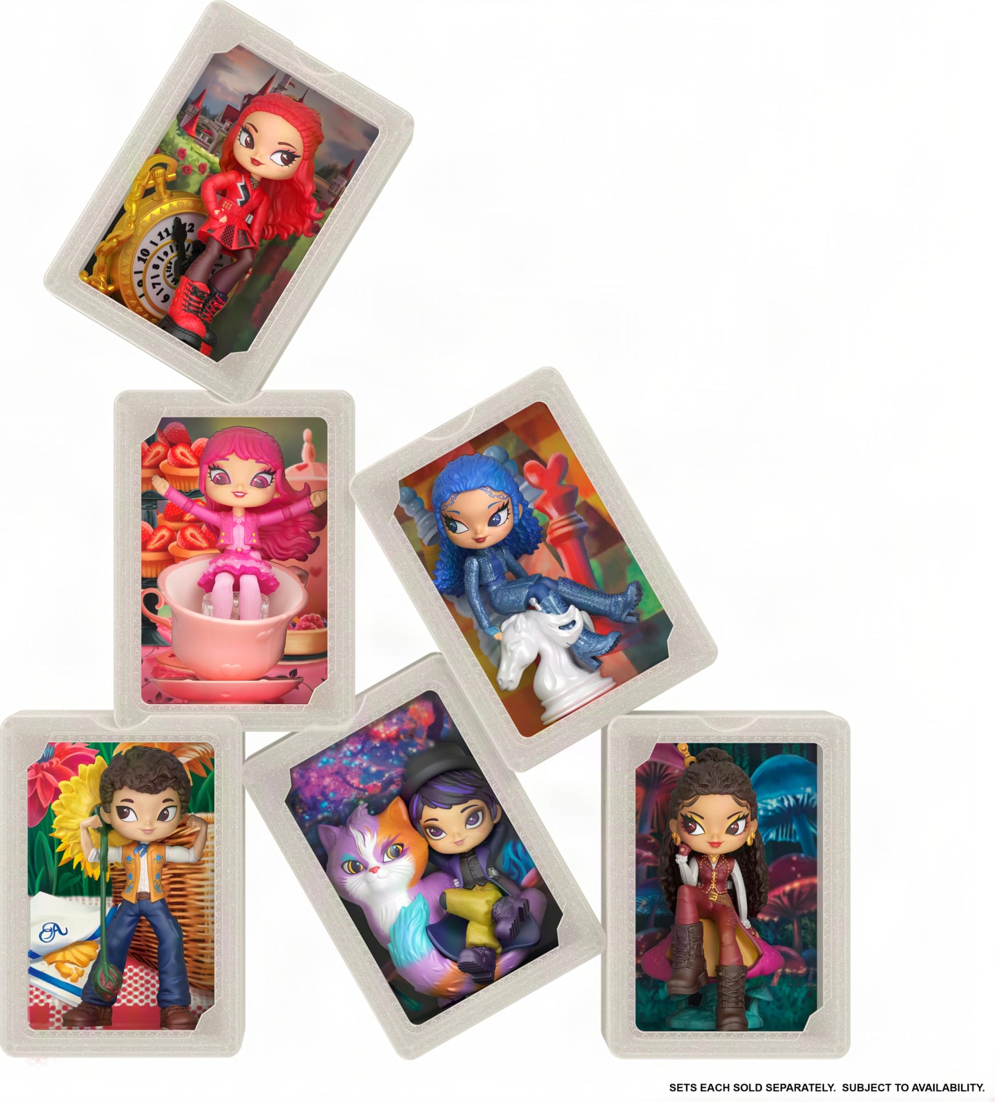Mattel Disney Descendants: Wicked Wonderland, Stack & Reveal Toy, Stackable Surprise Small Dolls, Inspired by the Movie (Styles May Vary)