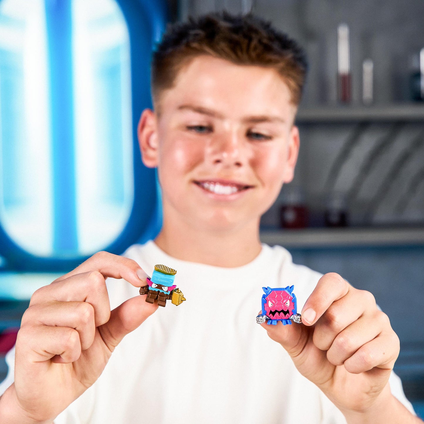 MrBeast Lab Swarms Battle Fusion Series Mega Lab Pack - Includes 14 Micro Beasts with Ultra Rare Hammerhead, 80+ to Collect, Stickers & Stackable