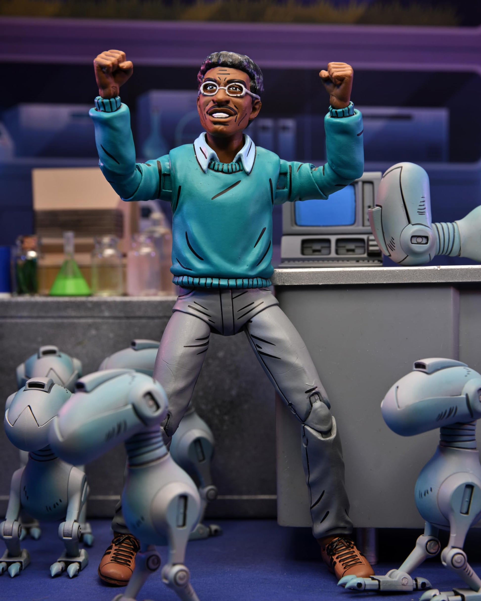 NECA Teenage Mutant Ninja Turtles (Mirage Comics) - 1:7 Scale Collectible Action Figure, Baxter Stockman