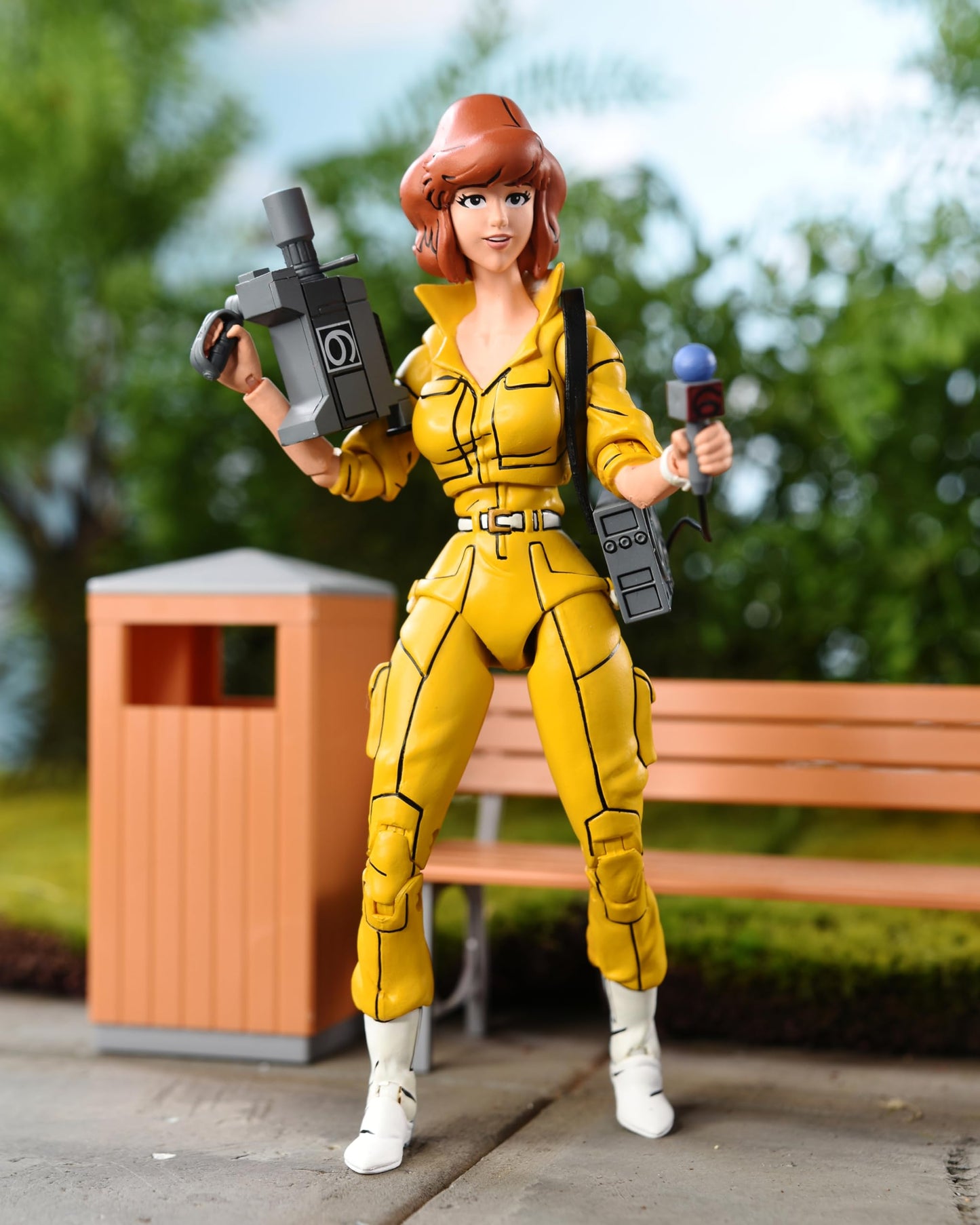 NECA Tortues Ninja (Mirage Comics) Figurine Ultimate April O'Neil 18 cm