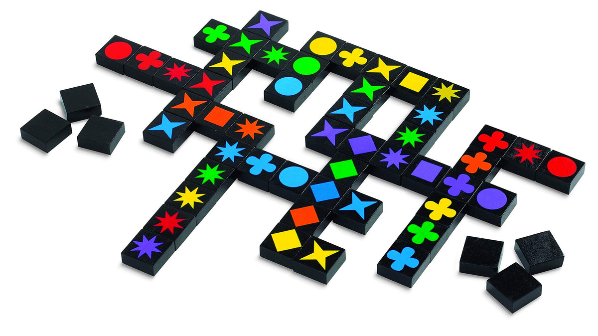 Mindware | Qwirkle: Travel (NEW) | Board Game | Ages 6+ | 2-4 Players | 45 Minutes Playing Time