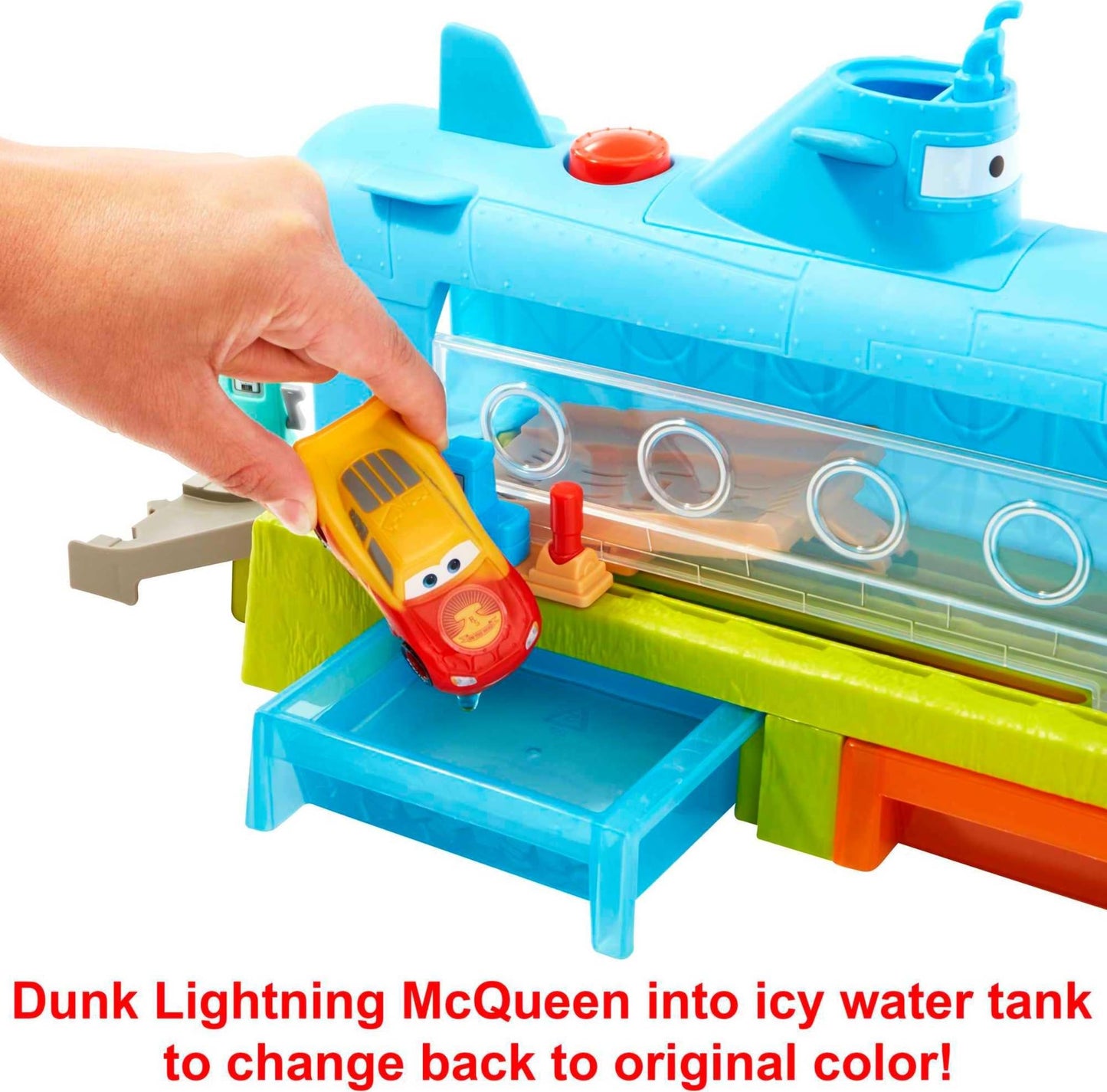 Mattel Disney and Pixar Cars Toys, Submarine Car Wash Playset with Color-Change Lightning McQueen Toy Car, Water Play