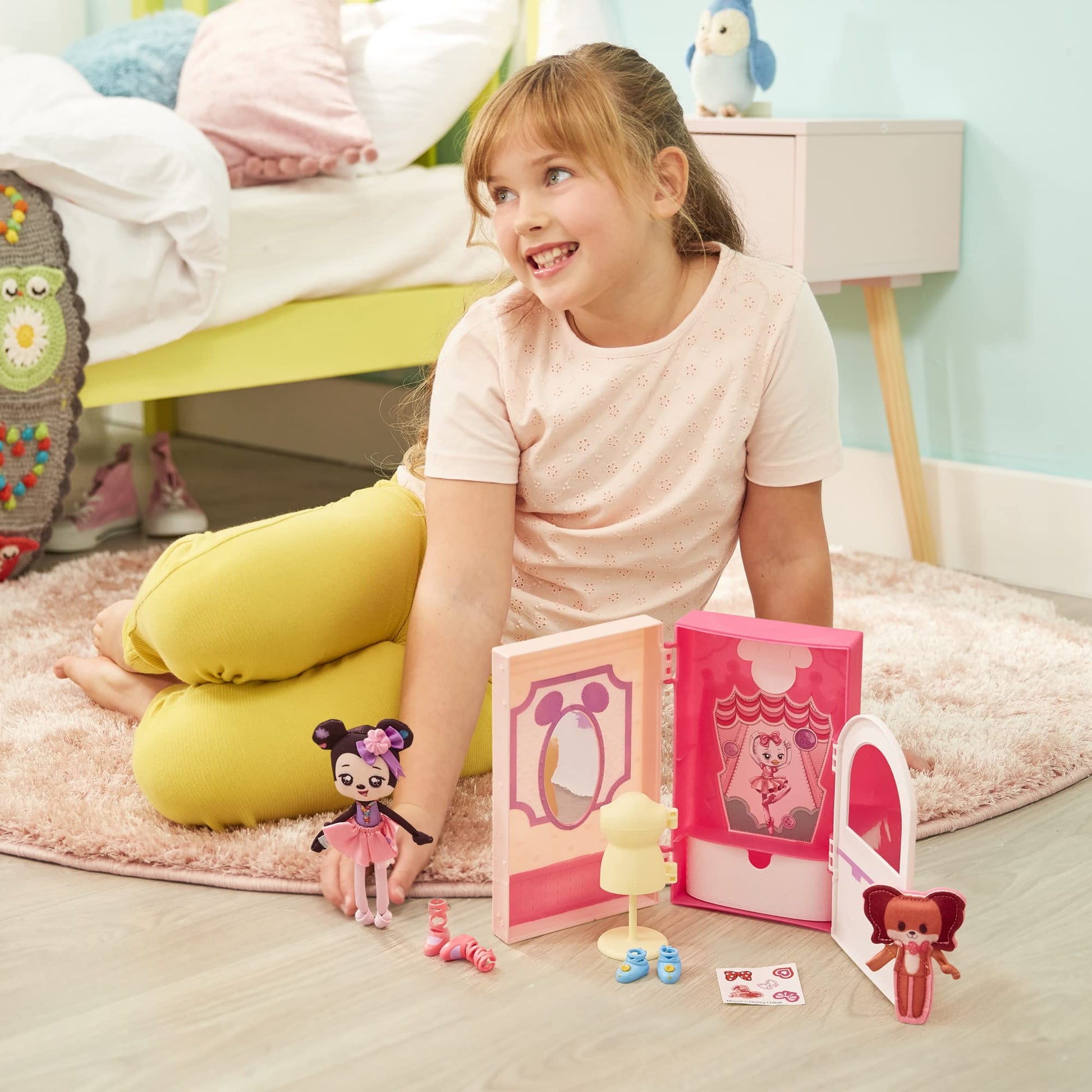 SWEET SEAMS 6" Soft Rag Doll Deluxe Pack - 1pc Toy | Minnie Mouse & Fifi Ballet Studio