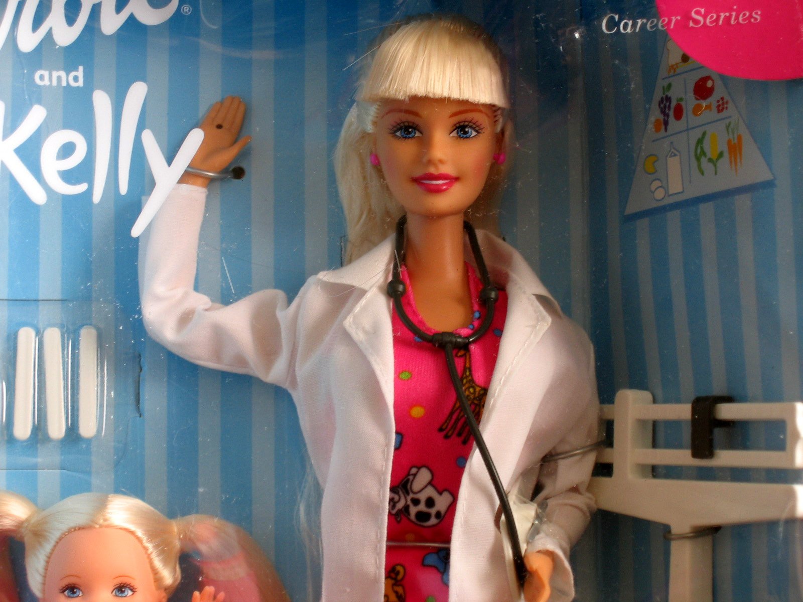 Barbie and Kelly Childrens Doctor Career Series (2000)