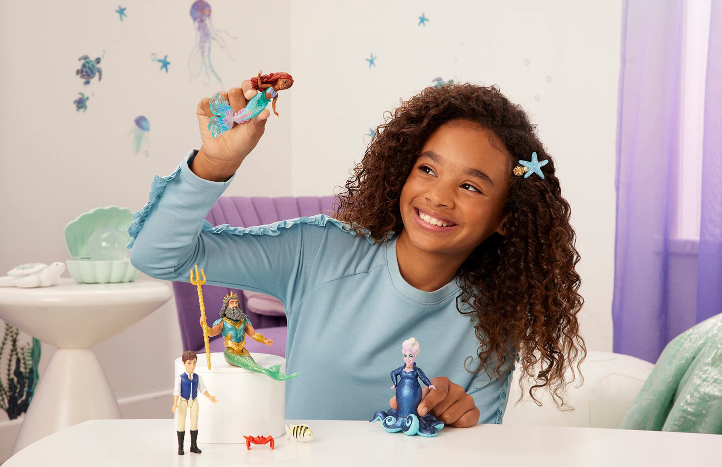 Mattel Disney The Little Mermaid Ariel's Adventures Story Set with 4 Small Dolls and Accessories, Toys Inspired by the Movie