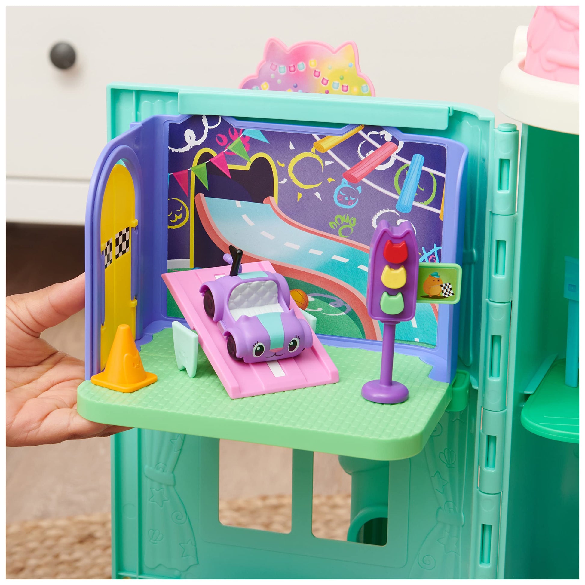 Gabby's Dollhouse, Carlita Purr-ific Play Room with Carlita Toy Car, Accessories, Furniture and Dollhouse Deliveries, Kids Toys for Ages 3 and up