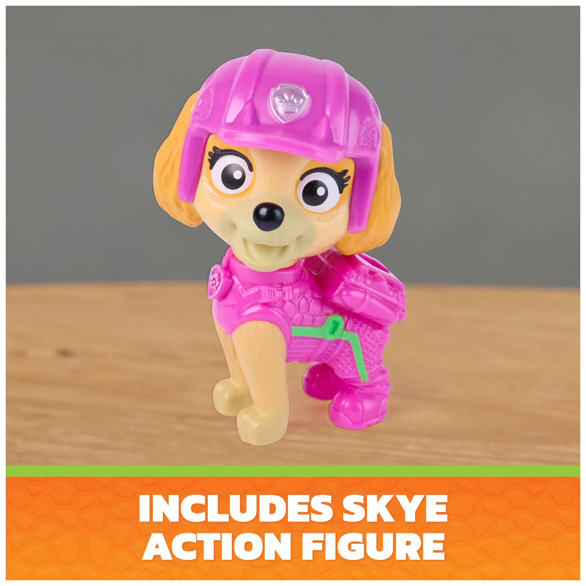 Paw Patrol Roaring Pup Pals Skye Figure
