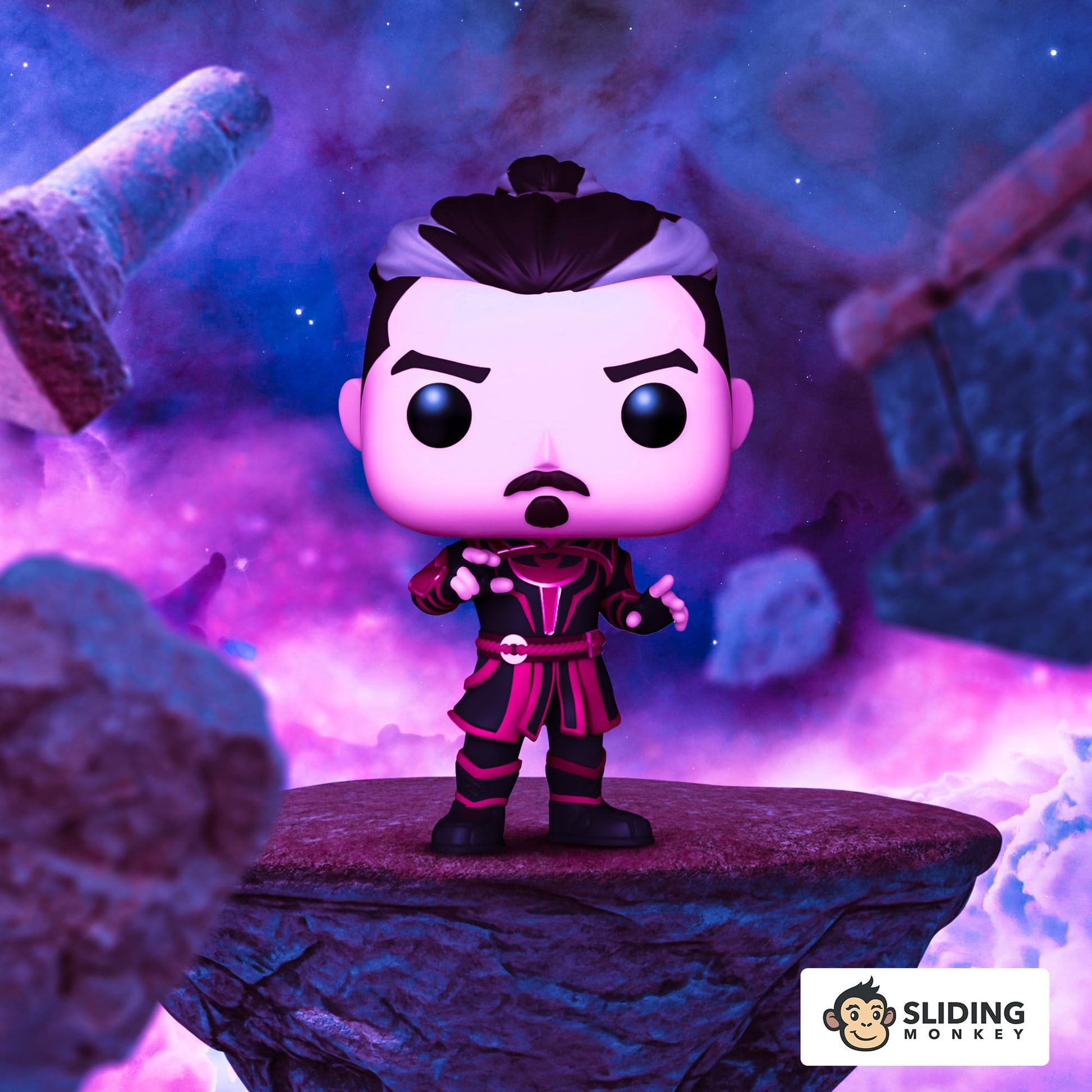 Funko POP! Marvel #1009 Doctor Strange in The Multiverse of Madness Defender Strange (Exclusive)