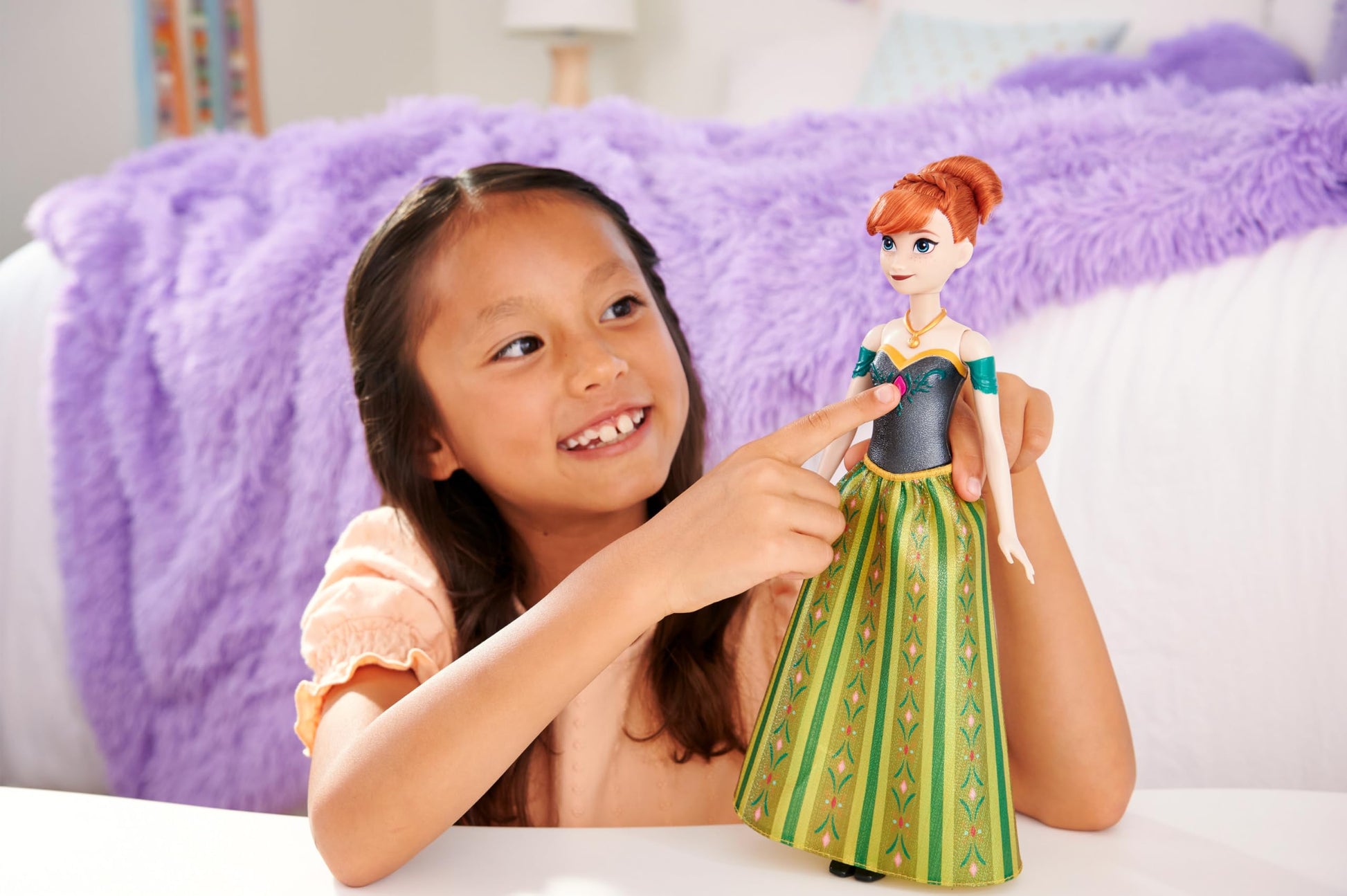 Mattel Disney Frozen Toys, Singing Anna Doll in Signature Clothing, Sings “for the First Time in Forever” from the Disney Movie Frozen, Gifts for Kids