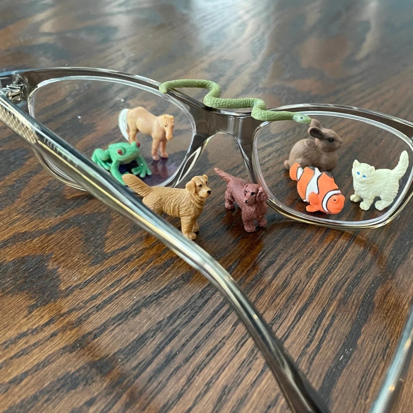 Safari Ltd. Good Luck Minis Pet Fun Pack - 8 Mini Figurines of Household Pets - Toy for Boys, Girls, and Kids Ages 5+