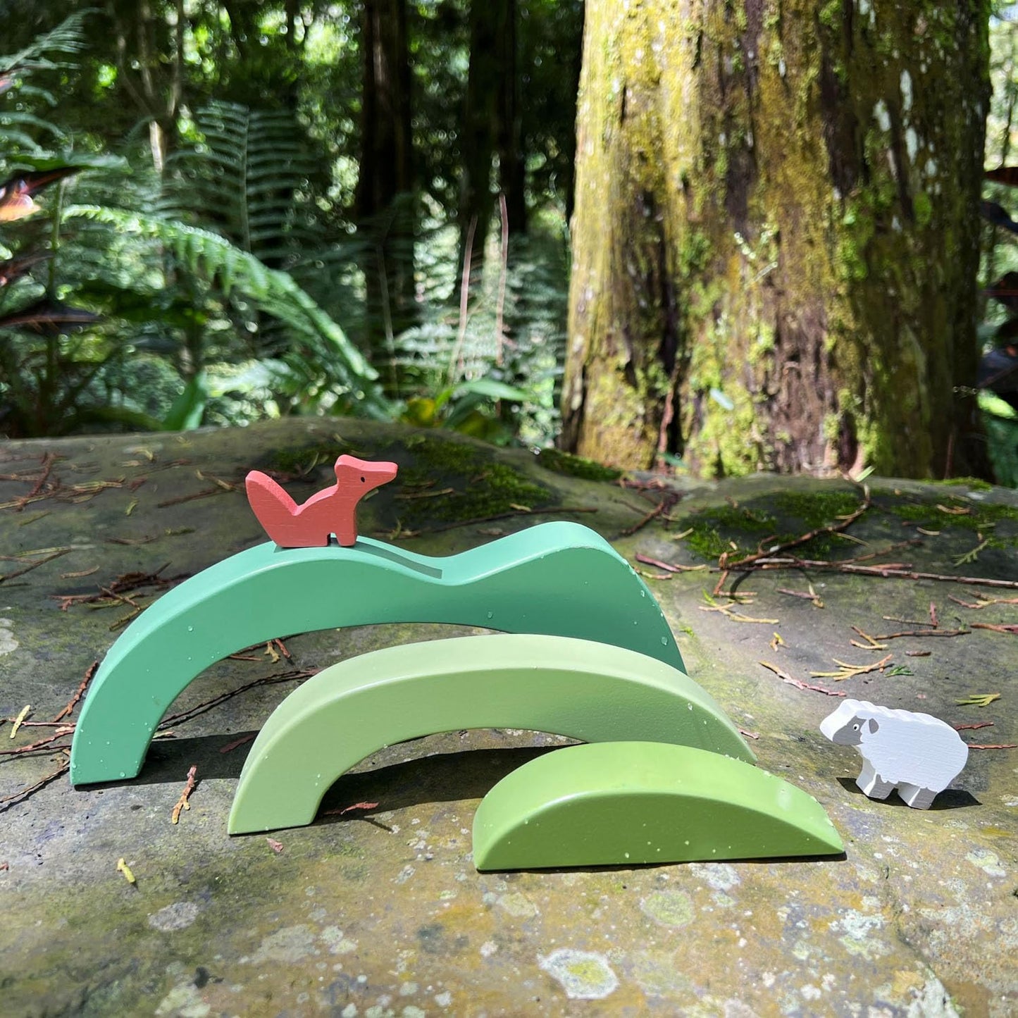 Tender Leaf Toys - Green Hills View - Wooden Stacking, Building Toy Stacker, Blocks - Open-Ended Toy Set with Green Hills View for Inspires Creative
