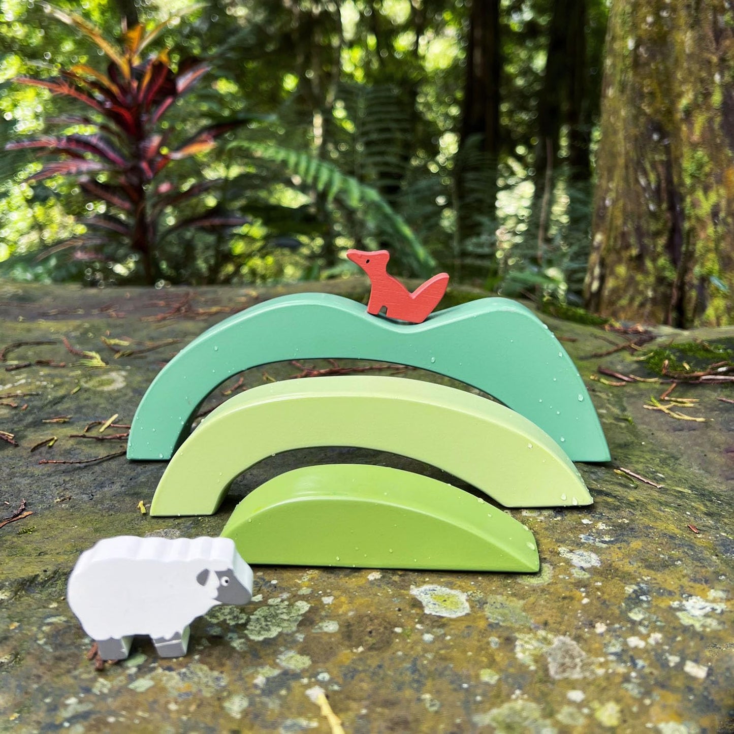 Tender Leaf Toys - Green Hills View - Wooden Stacking, Building Toy Stacker, Blocks - Open-Ended Toy Set with Green Hills View for Inspires Creative