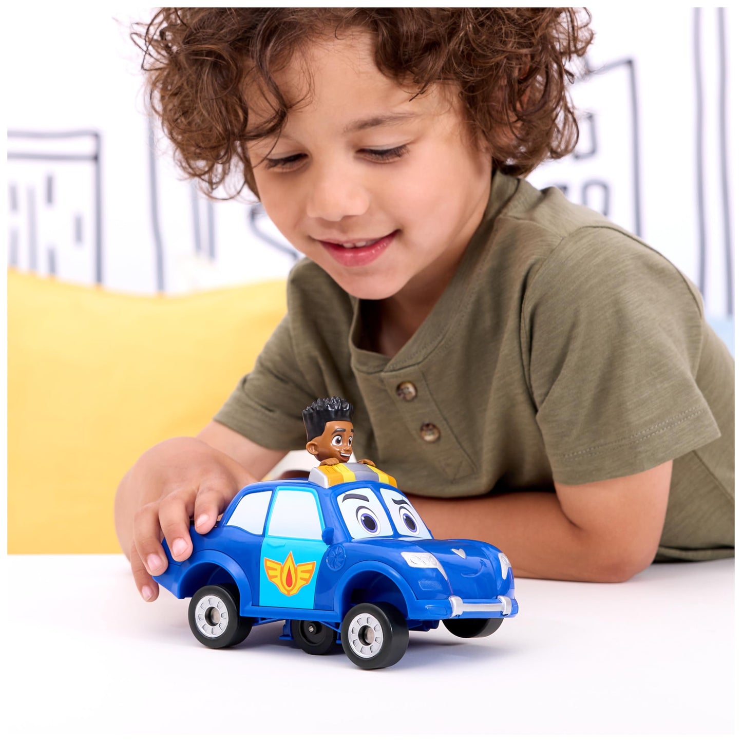 Disney Junior Firebuds, Jayden and Piston Toy Car with Pull-Back Feature and Doughnut Drift Action, Kids’ Toys for Boys and Girls Aged 3 and Up