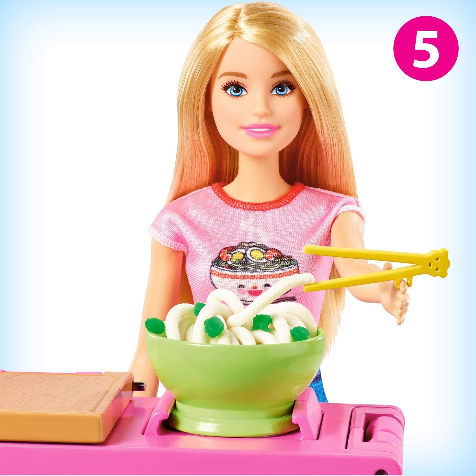 Barbie Noodle Bar Playset with Blonde Doll, Workstation, 2 White and Green Dough Containers, 2 Bowls, Play Knife and 2 Pairs of Chopsticks for Ages 4