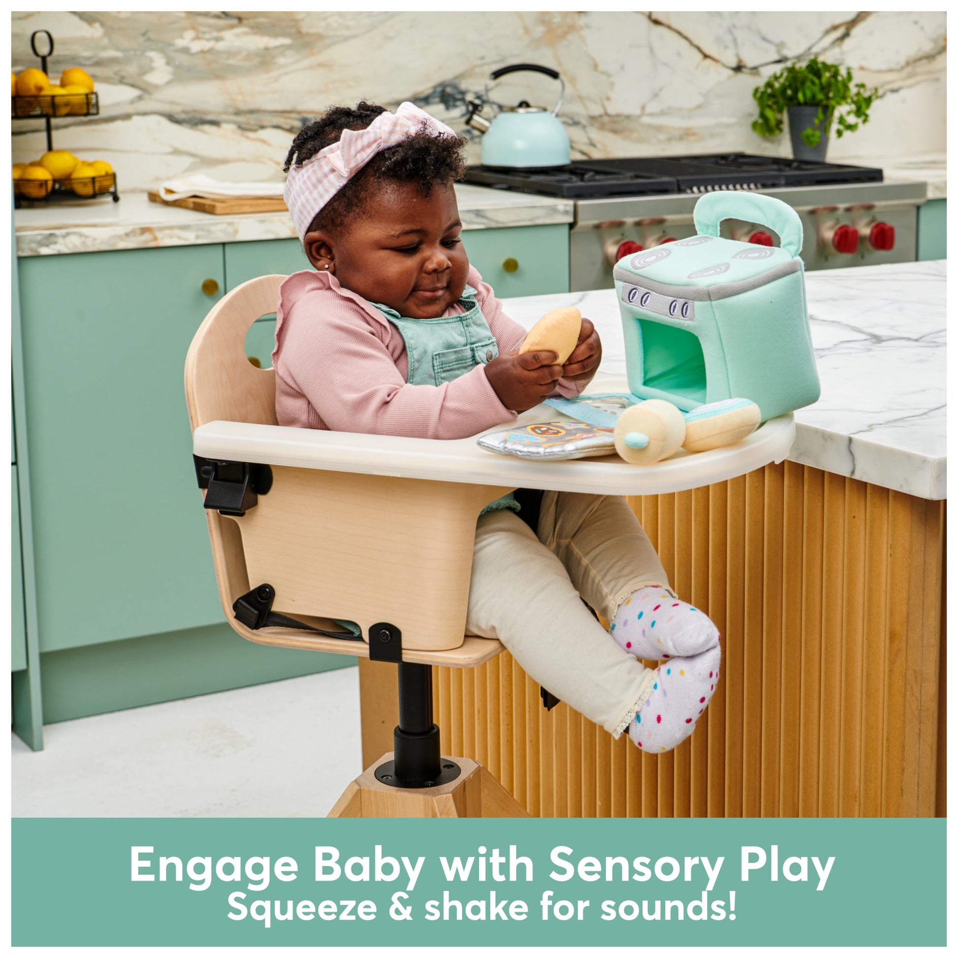 Baby GUND My First Baking Plush Playset with Sounds, Rattle, Squeaks and Crinkles, Ultra Soft Plush Sensory Toy for Babies and Newborns