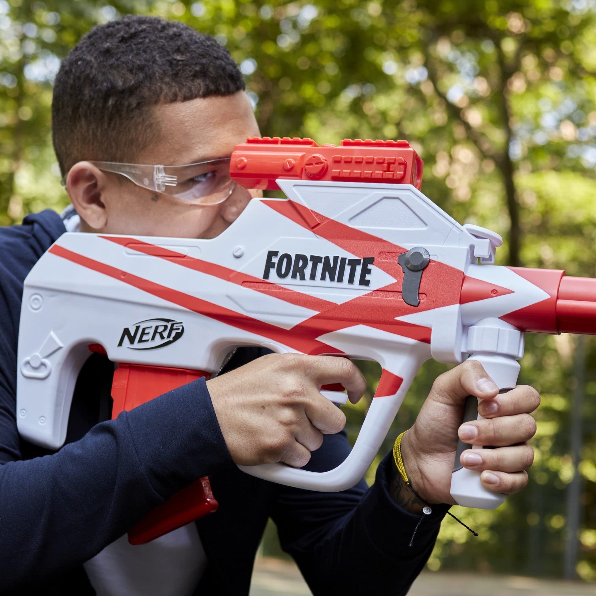 Nerf Fortnite B-AR Motorized Dart Blaster - Fortnite Converge Wrap, Motorized 10-Dart Blasting, 10-Dart Clip, 10 Official Elite Darts