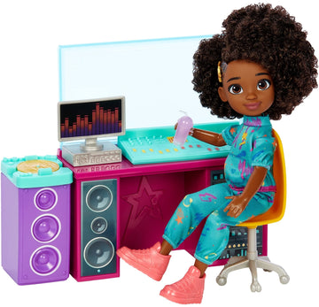 Mattel Karma’s World Making Rhymes Recording Studio 13-Piece Playset with Karma Doll (8.7-inch), Mixing Booth, Guitar, Collectible Record & More